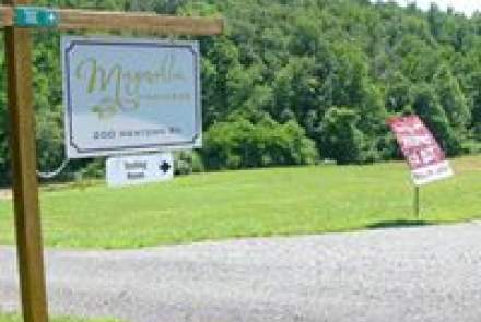 Magnolia Vineyards