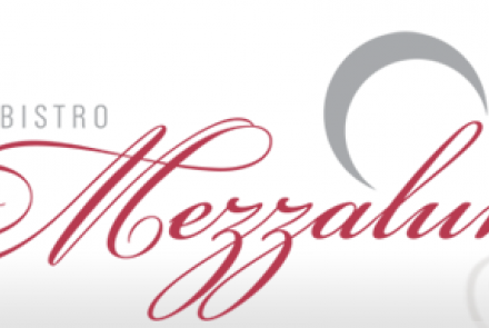 Bistro Mezzaluna