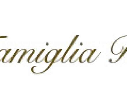 La Famiglia Restaurant 