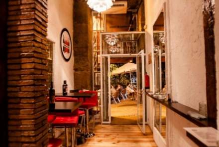 La vinoteca del Tempo Bar