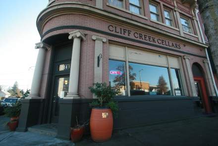 Cliff Creek Cellars Tasting Room