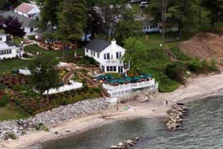 The Lakehouse Inn Winery