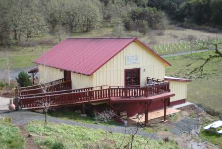 Becker Winery and Vineyard